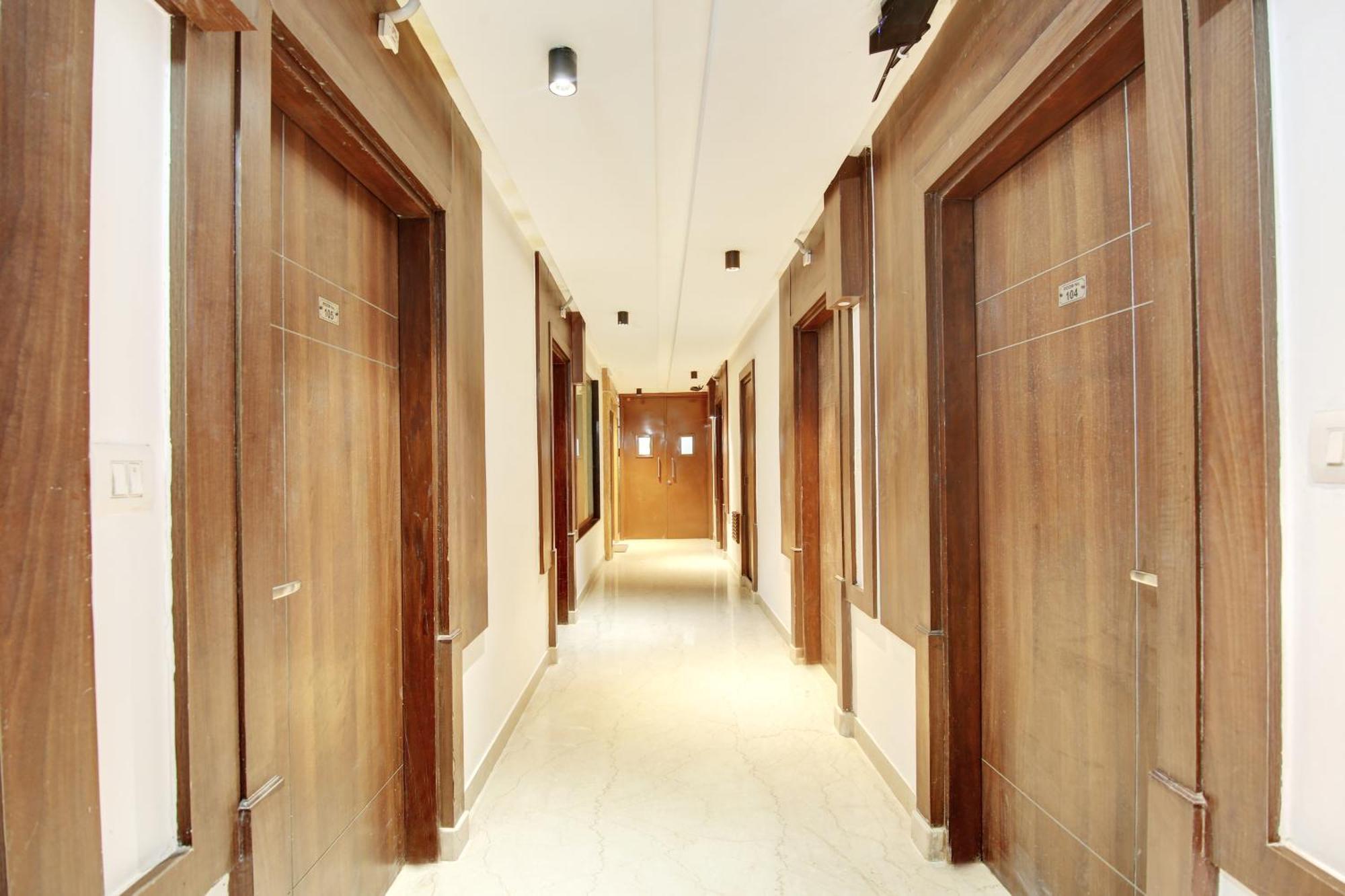 Hotel Neu Villa - Near Connaught Place & New Delhi Railway Station Eksteriør bilde